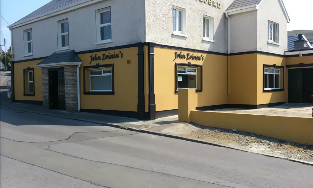 John Eoinin’s Bar & Accommodation